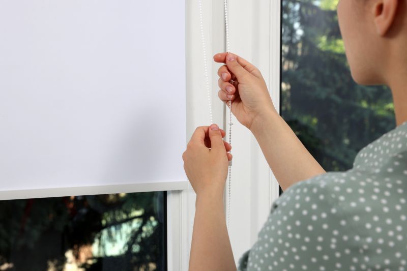 Blinds Hanging Service in Alpharetta, GA
