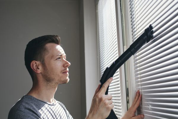 Mini Blind Cleaning