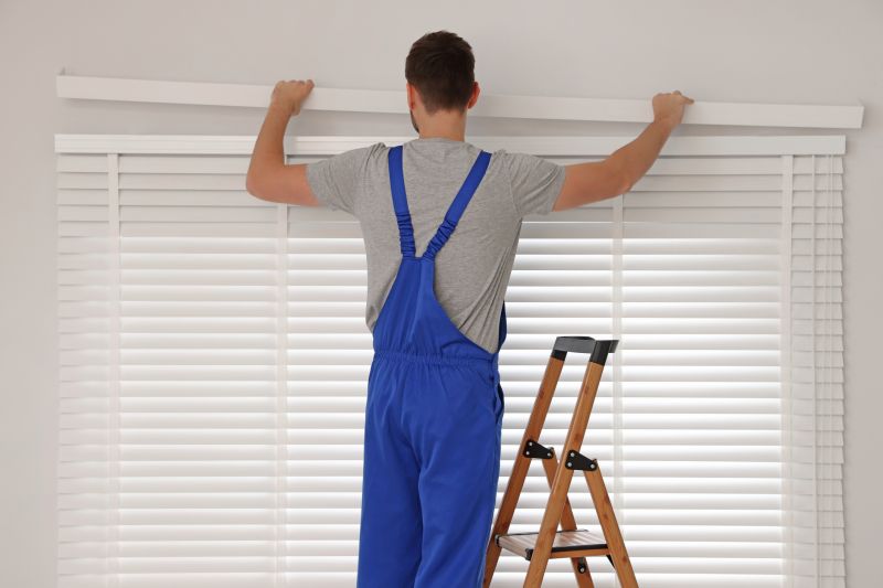 Who Does Vertical Blind Cleanings